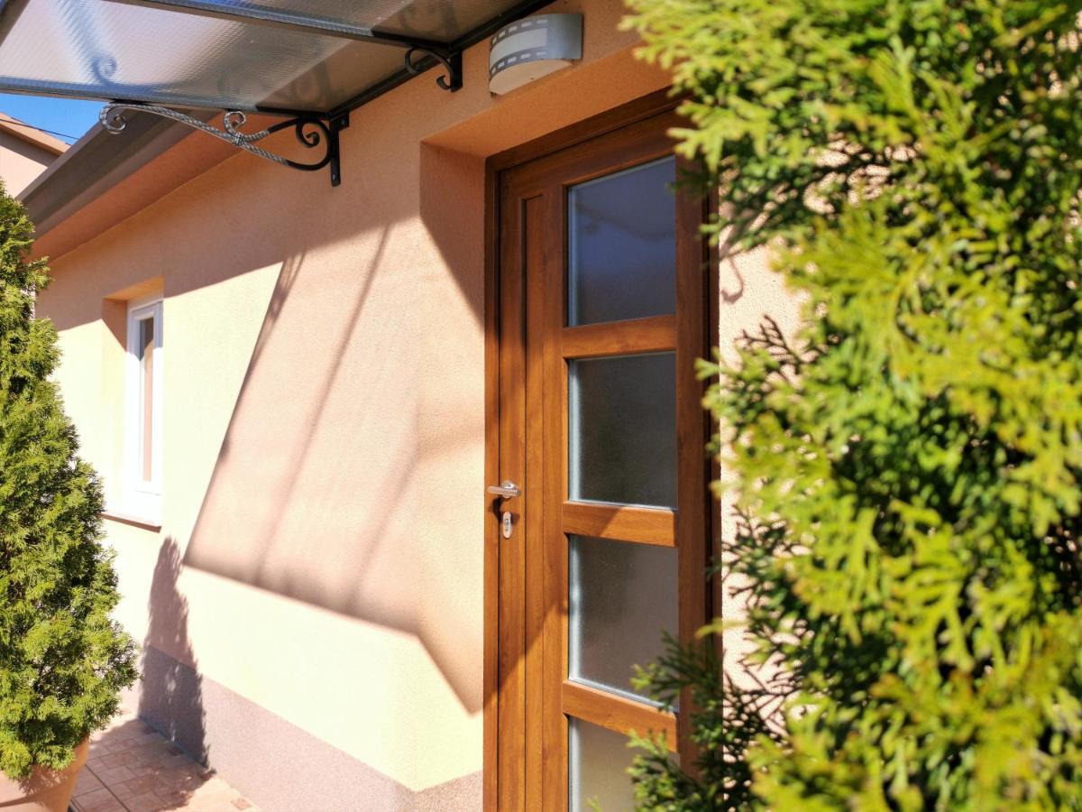 Holiday House Nela Labin  Bagian luar foto